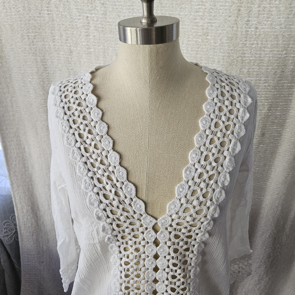 RAVIYA White Cotton Crochet Trim Cover Up | SZ M - Picture 7 of 13